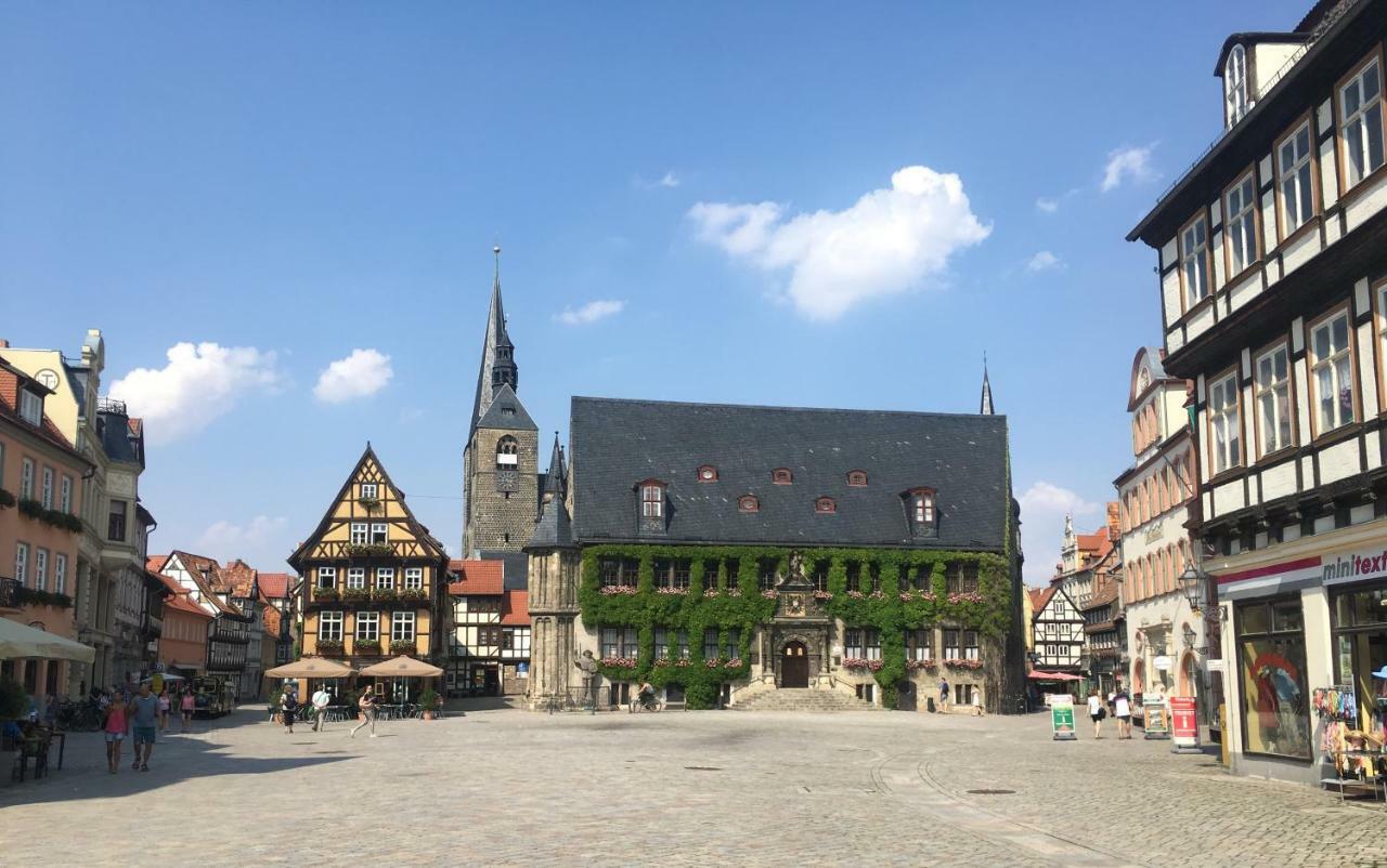 An Der Blasiikirche Apartment